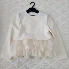 2026年最新】bluelea ブラウスの人気アイテム - メルカリ