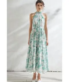 ホルダーネック　ロングワンピース　グリーン　エステラケー　estella.k ホルダーネック ロングワンピース グリーン エステラケー estella.k