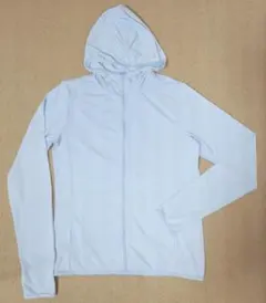 【限定セール】《ユニクロ》エアリズムUVカットメッシュフルジップパーカ Ｍサイズ