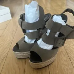 PIERRE HARDY グレー ジュ ウェッジサンダルのサムネイル