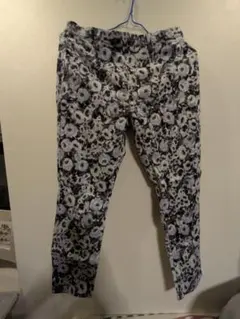 UNIQLO レディース プリントクロップドドレイパンツ L ブラック