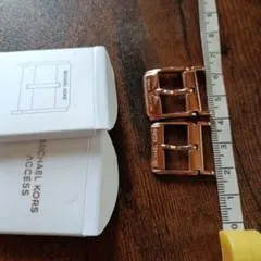 新品 2点セット MICHAEL KORS ゴールドバックル 金具