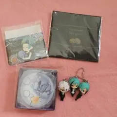 ディズニー　ツイステ　フロイド　マカロンミラーカード缶バッジキーホルダー　セット