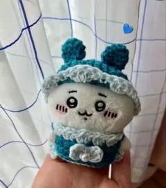 ちいかわ お座りぬいぐるみ くま耳帽子 足付きワンピース ターコイズ