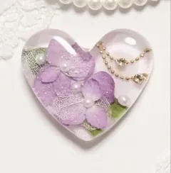 890可憐な♡レジンヘアゴム ハート 紫陽花 ダークブルーブーケ - メルカリ