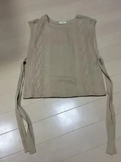 studioCLIP ベージュ ケーブルニットベスト　F