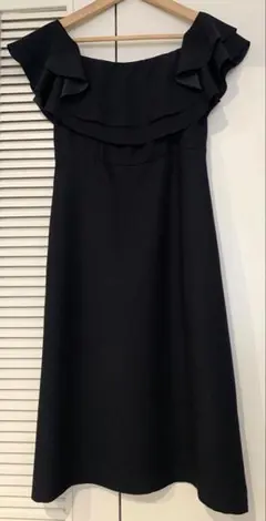 【美品】バナナリパブリック ワンピース 黒