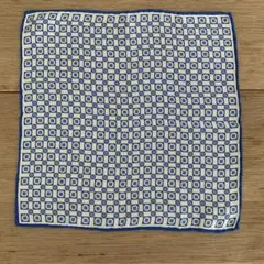 AD 65 MILANO シルク ポケットチーフ　３２センチ角