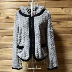 グレー フリースジャケット フード付き　ANNA SUI