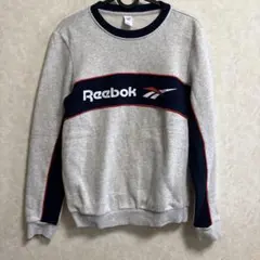 Reebok スウェット　ロゴ　カジュアル　スポーツ　フィットネス　リラックスのサムネイル