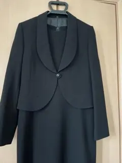 喪服　ワンピース、ジャケット　11号