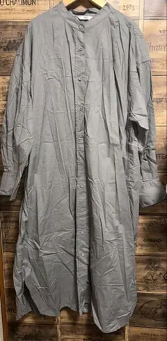 ユニクロ　スタンドカラー 長袖 シャツワンピース