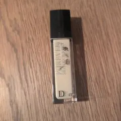 Dior Forever Skin Correct リキッドファンデーション