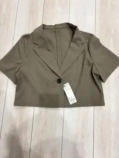 GU ハーフスリーブクロップドジャケット　半袖ジャケット　新品