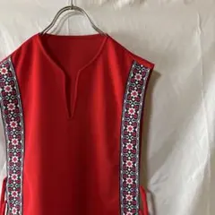 チロリアン 花柄 刺繍 ベスト レッドのサムネイル