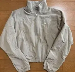 ナイロンジャケット