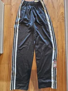 adidas トラックパンツ ランニングウェア ジャージ
