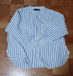 ストライプ長袖シャツ