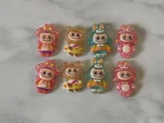 ラブブ　デコパーツ　８個セット