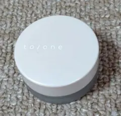 tone　アイシャドウのサムネイル