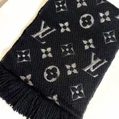 C*d様 Louis Vuitton モノグラム マフラー ネイビー - メルカリ