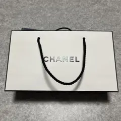 CHANEL ショッピングバッグ 中型 ホワイト・ブラック