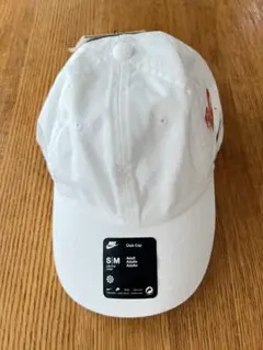 Nike Pro Staff ホワイトキャップ S/M