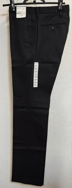 トップバリュ　メンズストレッチサテンノータックパンツ　ブラック　79-83
