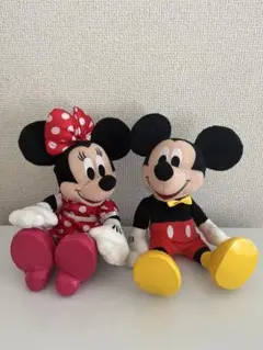 ミッキーマウス&ミニーマウス　プリザーブドフラワー　一輪のバラ付き