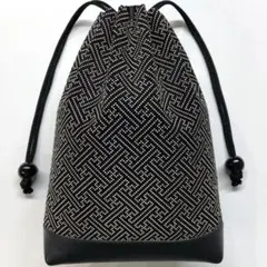 Item thumbnail for item c3bcadbe-2b4f-4a50-8c2f-3afeff9e751b