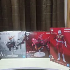 一番くじ ガンダム A賞 νガンダム、 B賞シャア、ラスワンサザビー