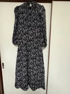 花柄ロングワンピース ブラック
