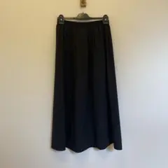黒 スカート