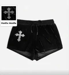 クロス刺繍 黒ショートパンツ
