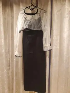 シフォン スカートセットアップ ブラック/ホワイト