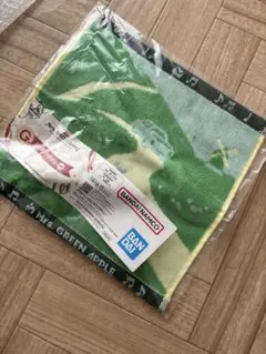BANDAI NAMCO Ms. Green Apple タオル