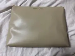 チャールズアンドキース　ポーチ