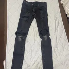 mnml ダメージスキニーデニムパンツ ブラックのサムネイル