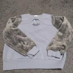 フワフワ袖のライトブルートレーナー140cm