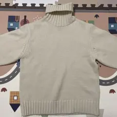 GU アイボリー タートルネックニットSサイズ