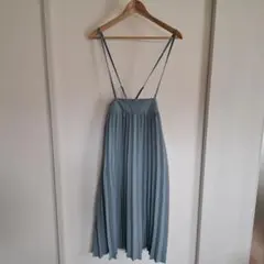 GU プリーツスカート