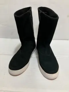 Item thumbnail for item a0d0cac5-448c-444e-b44f-dc1108391d53