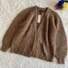 新品　Hug o WaR ブークレスパンコールニットカーディガン　ブラウンのサムネイル