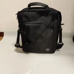 ブラック ナイロン ショルダーバッグのサムネイル