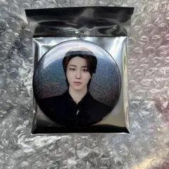 seventeen new THE8 缶バッチ