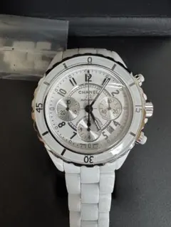 CHANEL J12 クロノグラフ 自動巻き ホワイトセラミックのサムネイル