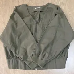 オリーブグリーン ジャンパー（薄手）