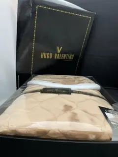 HUGO VALENTINO　マイヤー　敷パット100×205㎝