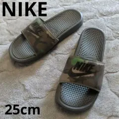 NIKE レア　べナッシ　迷彩柄 シャワーサンダル　25cm　カモフラのサムネイル