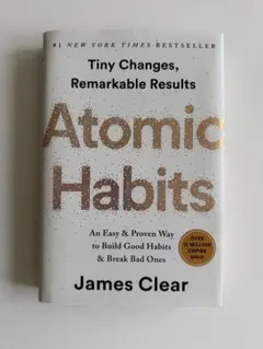Atomic Habits James Clear 洋書　ハードカバー